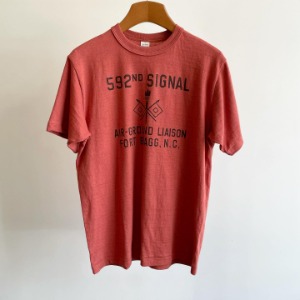 Warehouse Printed T-shirt 592ND Signal Salmon