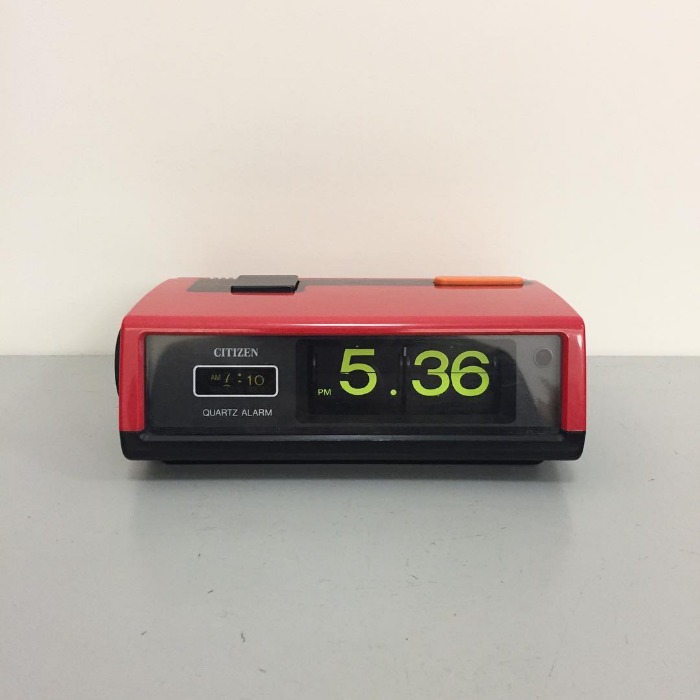 1970’s Vintage Citizen Battery Flip Clock with Alarm and Light Red